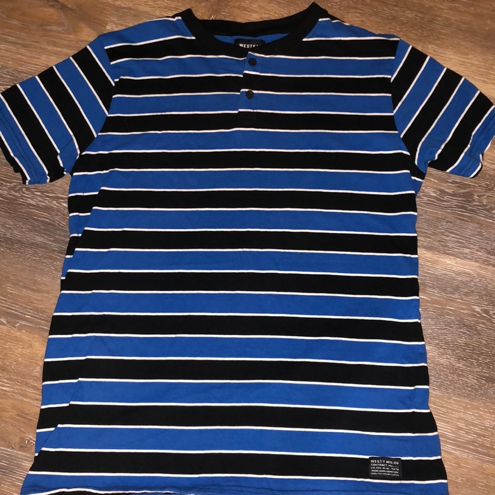 MENS t shirt